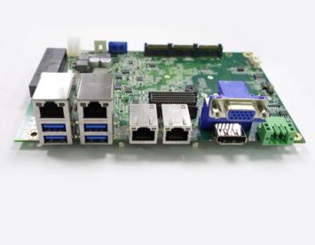 Carrier Board in EPIC Form Factor-5
